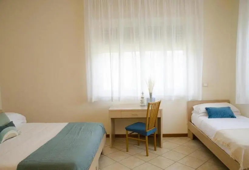 スタンダード４人部屋, Casa Per Ferie Il Pioppo