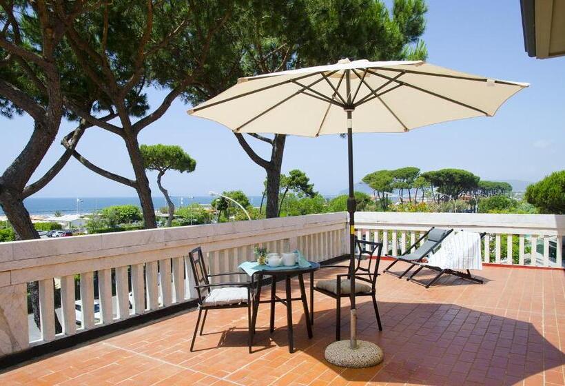 سوئیت جونیور با تراس, Casa Per Ferie Il Pioppo