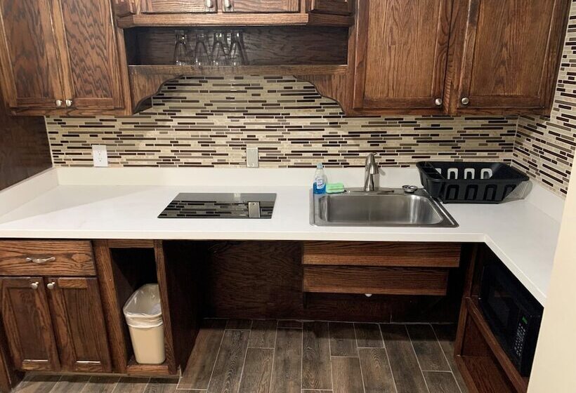 جناح لذوى الاحتياجات الخاصة, Comfort Suites West Monroe Near Ike Hamilton Expo Center