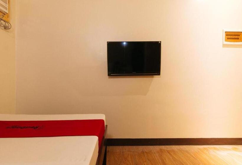 Номер Стандарт, Reddoorz Near Edsa Camp Crame