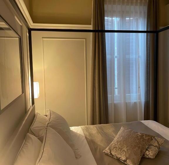 اتاق استاندارد, La Bella Modena Centro