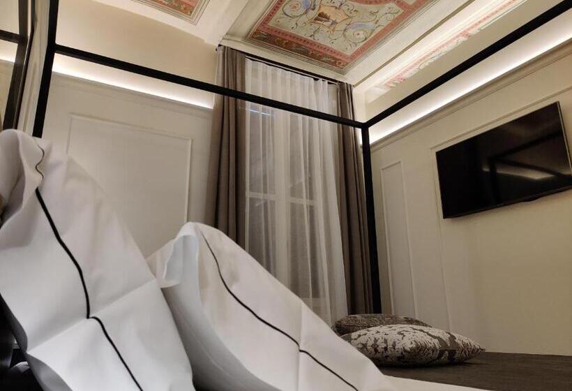 اتاق استاندارد, La Bella Modena Centro