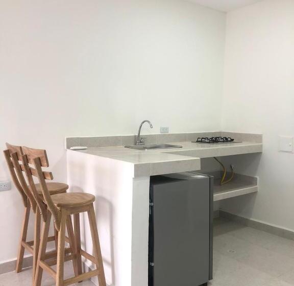 اتاق پریمیوم چهارنفره, Manglearena