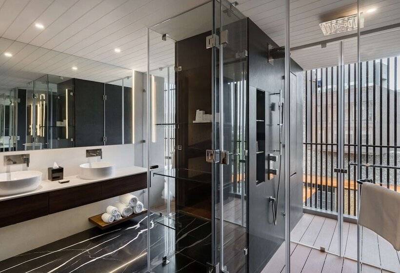 جناح رئاسى, Radisson Resort And Spa Lonavala