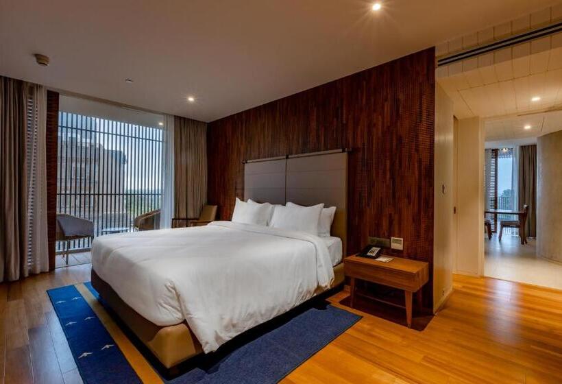 جناح رئاسى, Radisson Resort And Spa Lonavala