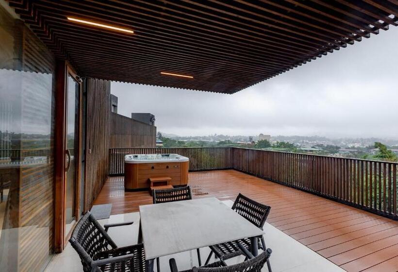 جناح رئاسى, Radisson Resort And Spa Lonavala