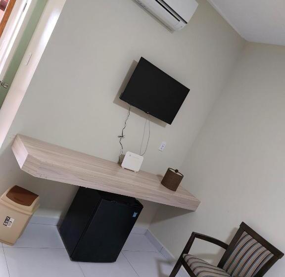 استودیوی استاندارد, Curasita Colour Appartments