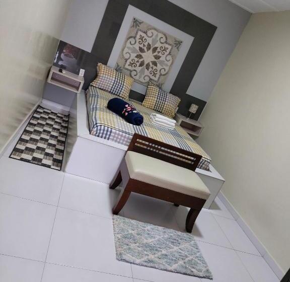 استودیو استاندارد با چشم‌انداز باغ, Curasita Colour Appartments