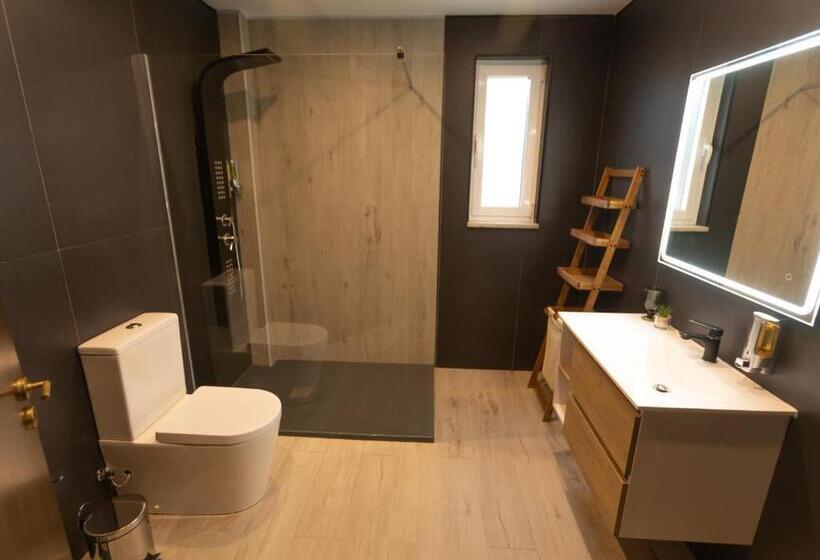 수피리어 스튜디오, Golden Mirror