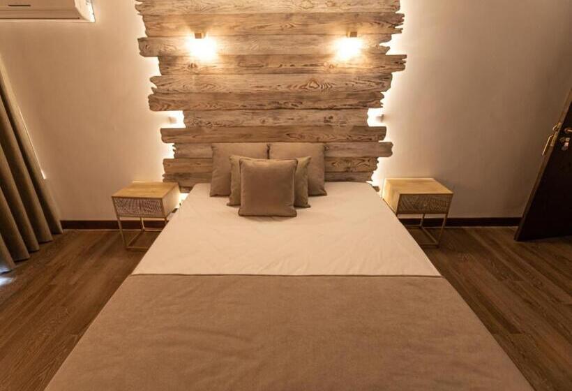 스탠다드 테라스 룸, Golden Mirror