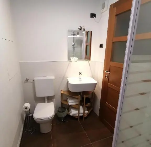 キングサイズベッドのスタンダードルーム, Albergo Della Posta