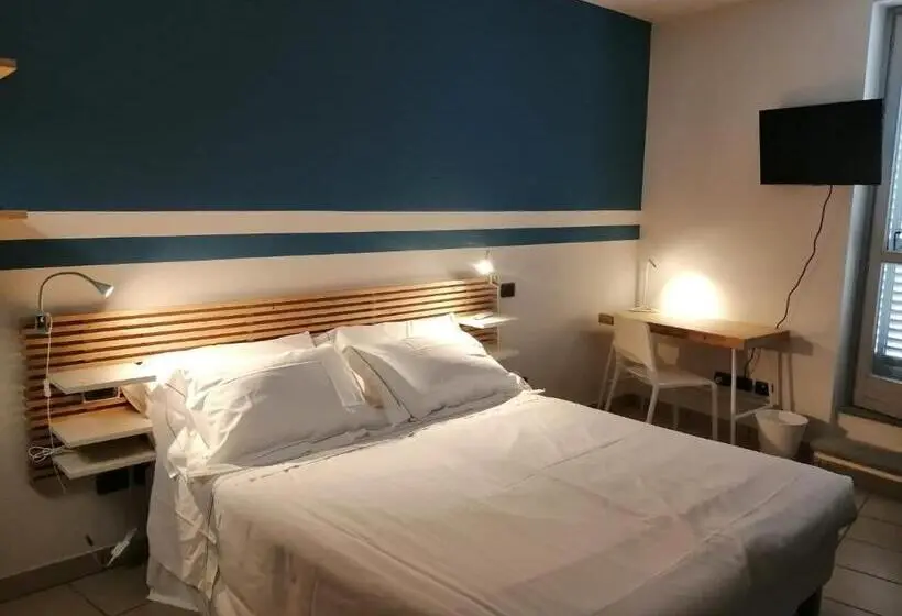 キングサイズベッドのスタンダードルーム, Albergo Della Posta