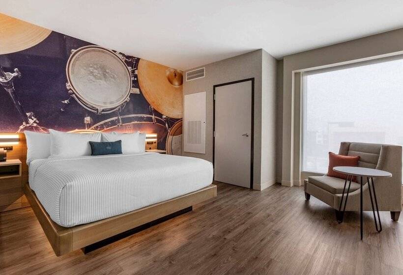 سوئیت برای معلولان, Cambria Hotel Austin Airport
