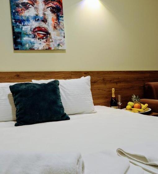 اتاق لوکس, Kumanovo Spa