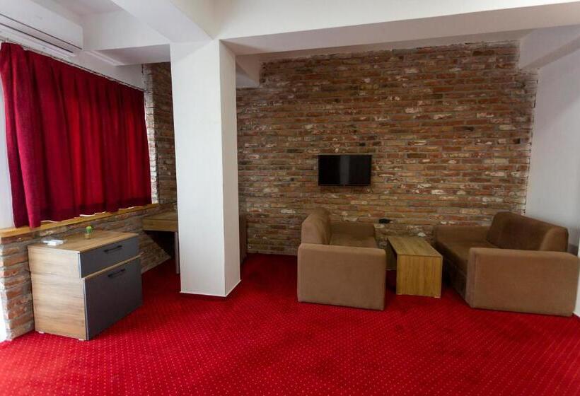 آپارتمان 1 خوابه با بالکن, Kumanovo Spa