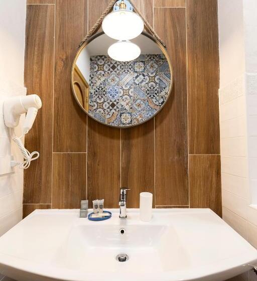 디럭스 룸, Palazzo Badiale History&rooms