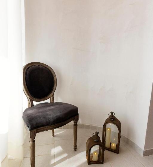 디럭스 룸, Palazzo Badiale History&rooms