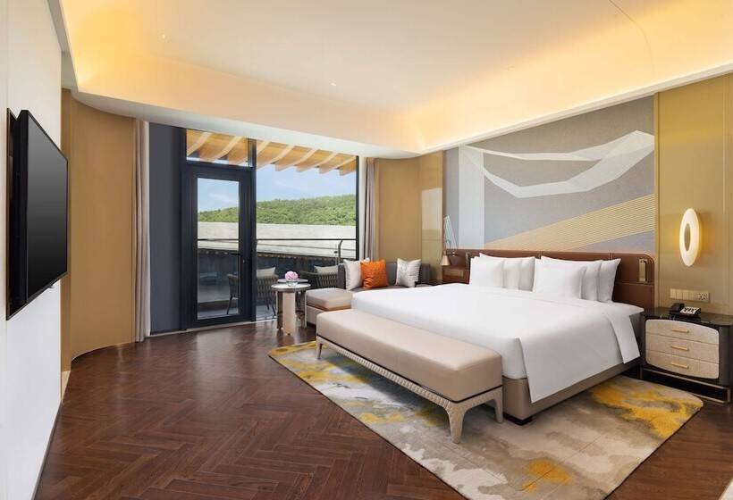 جناح جونيور, Radisson Collection Resort, Nanjing