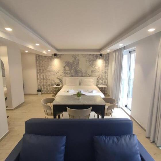 اتاق استاندارد با تخت بزرگ برای معلولان, The G Hotel By Jl