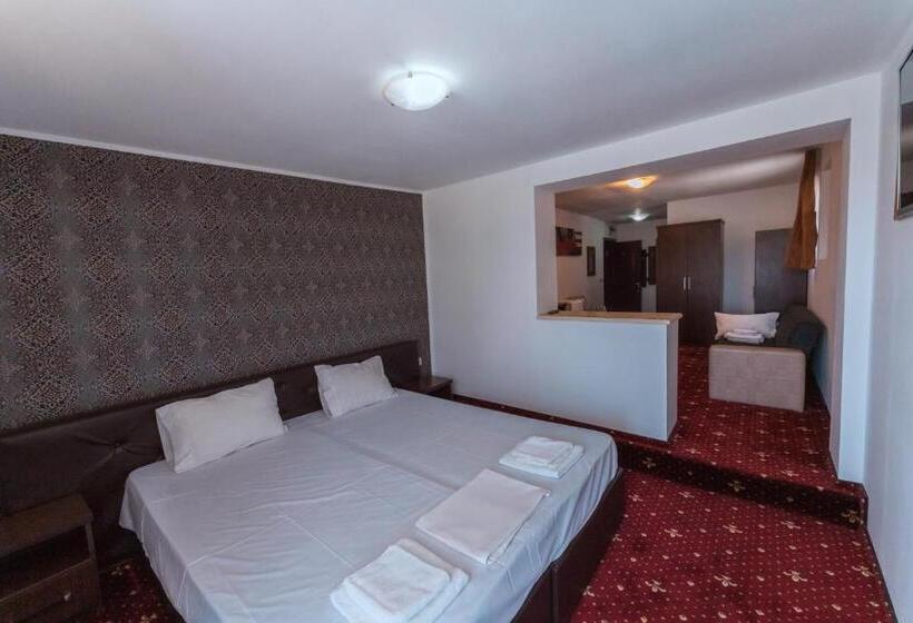 스탠다드 스튜디오, Relax Spa Costinesti   D Amy