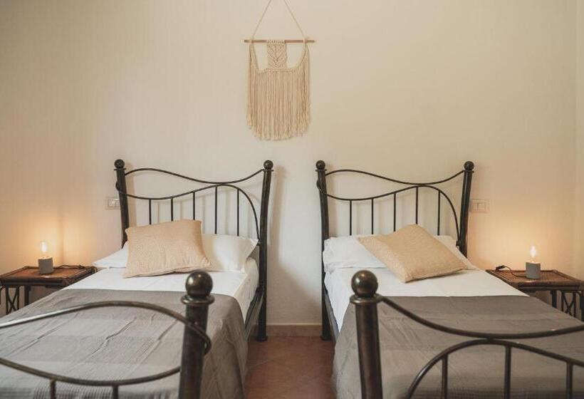 Номер Стандарт Вид на Сад, Anima Hotel Sardinia