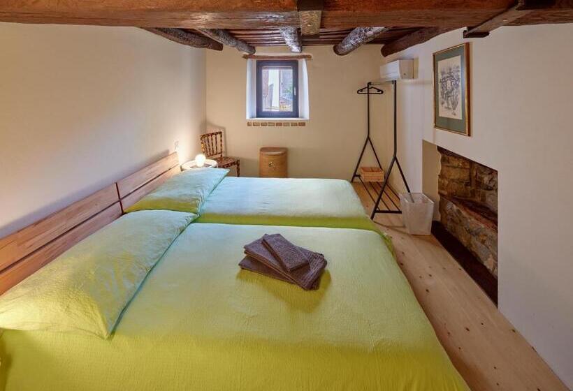 Номер Стандарт, Bed And Breakfast Chiarina