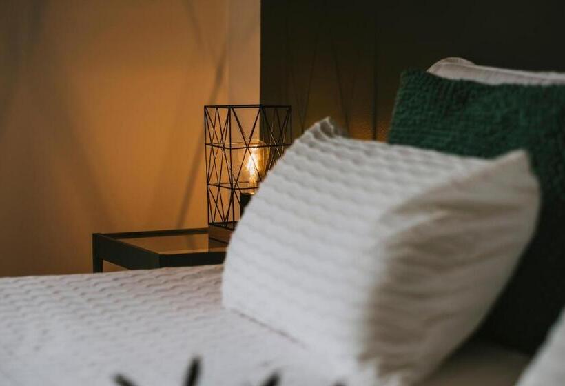 اتاق استاندارد با چشمانداز باغ, Villa Vagabondo