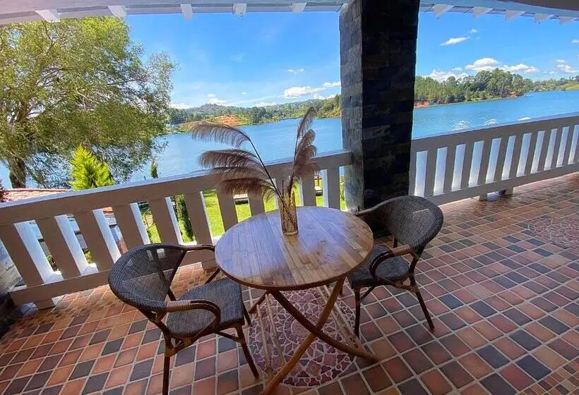 リバービュースイート, Botánico Hotel Boutique Guatapé
