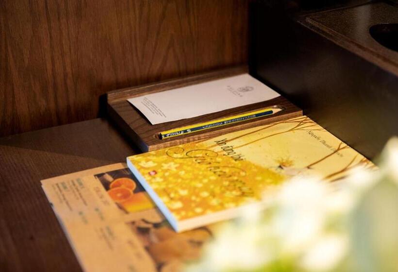 اتاق استاندارد با چشمانداز باغ, Bai Dinh Riverside Resort & Spa