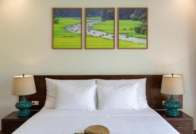 اتاق استاندارد با چشمانداز باغ, Bai Dinh Riverside Resort & Spa