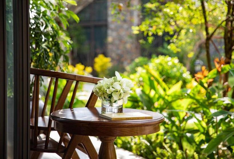 اتاق استاندارد با چشمانداز باغ, Bai Dinh Riverside Resort & Spa