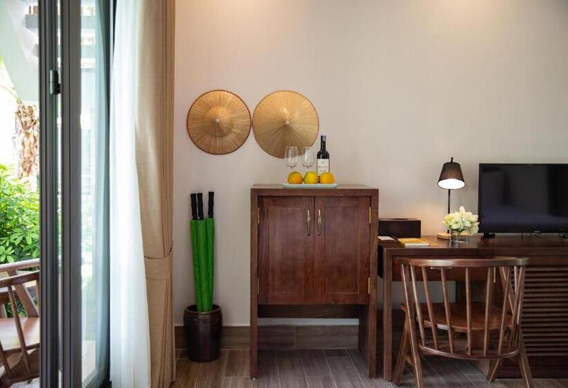 اتاق لوکس خانوادگی, Bai Dinh Riverside Resort & Spa