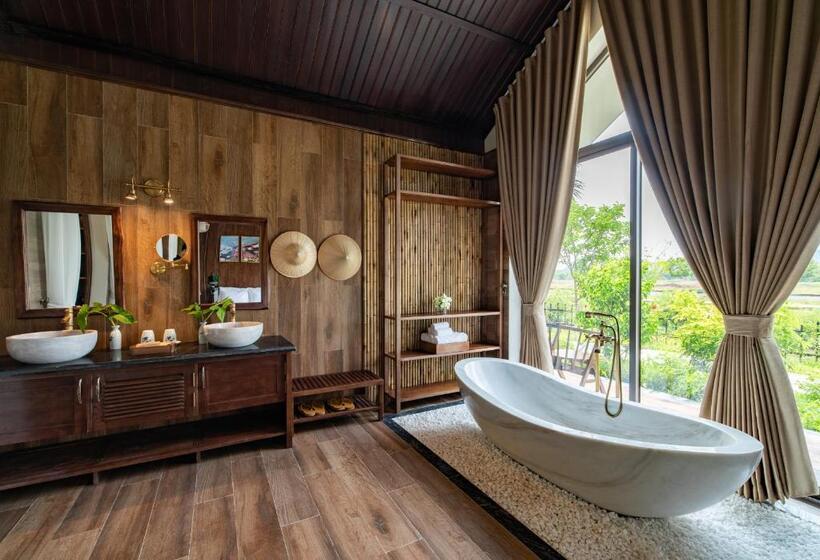 ویلای لوکس 1 خوابه, Bai Dinh Riverside Resort & Spa