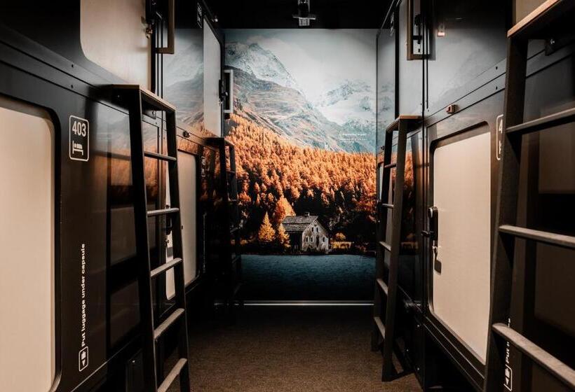 Capsule, Capsule Hotel   Alpine Garden Zurich Airport