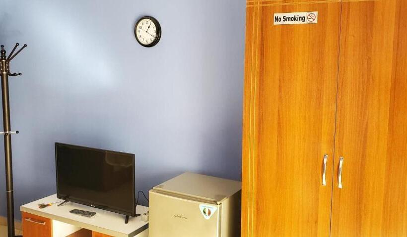 经济型三人房间, Chicago