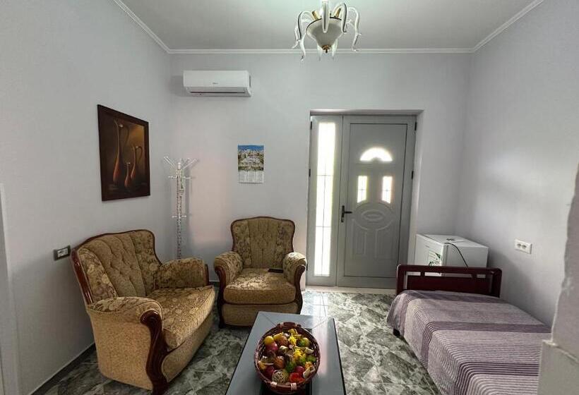 豪华单人间, Chicago