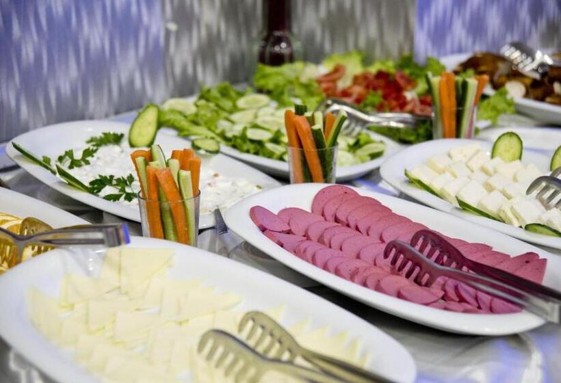 اتاق اکونومی, Golden Horn Life