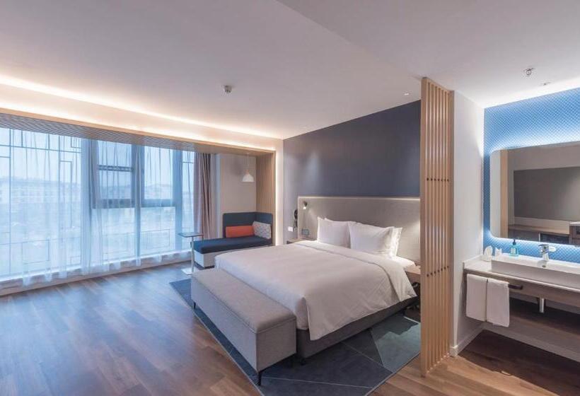 غرفة سوبيريور مطلة على الجبل, Holiday Inn Express Dengfeng Songshan By Ihg