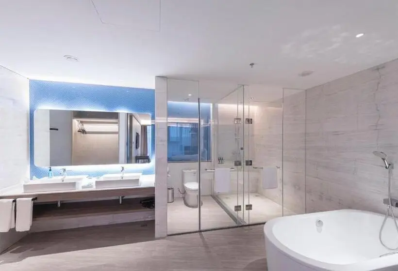 キングサイズベッドのスイートルーム, Holiday Inn Express Dengfeng Songshan By Ihg