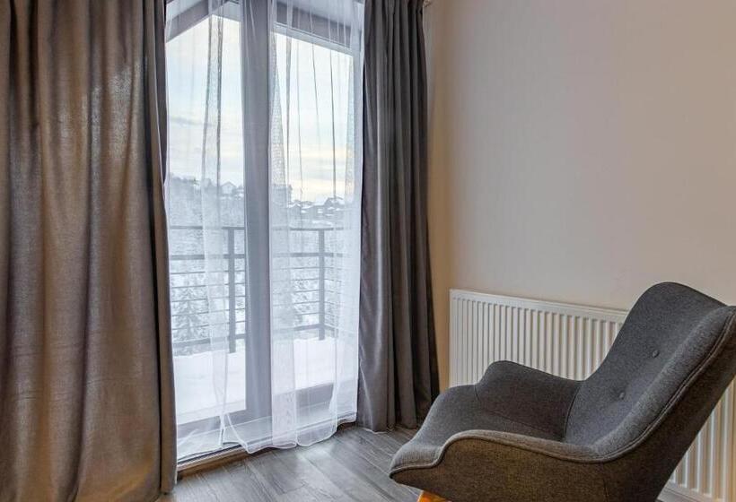 سوییت, Konopka Forest Home & Spa