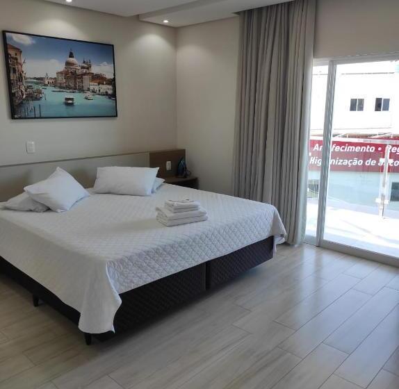 סוויטה דלוקס, Serrano