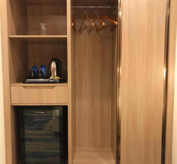 キングサイズベッドのスーペリアルーム, Signature Guest