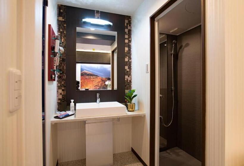 豪华房间, Xcell 広島 流川通り