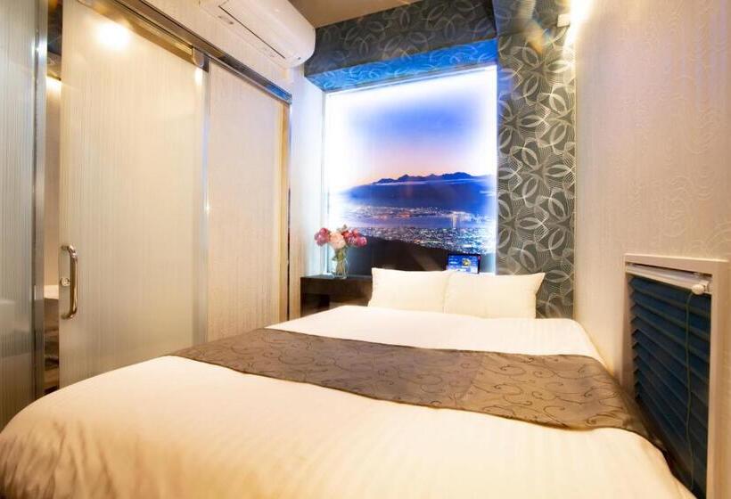 标准单人间, Xcell 広島 流川通り