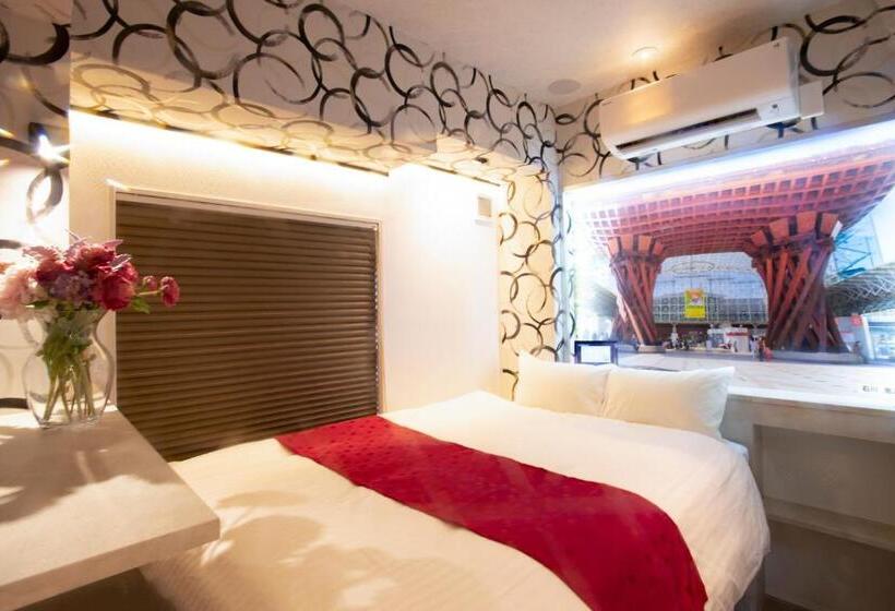 标准间, Xcell 広島 流川通り