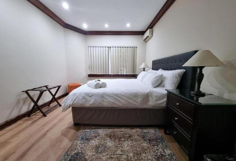 舒适型房间, Cussonia Country Home