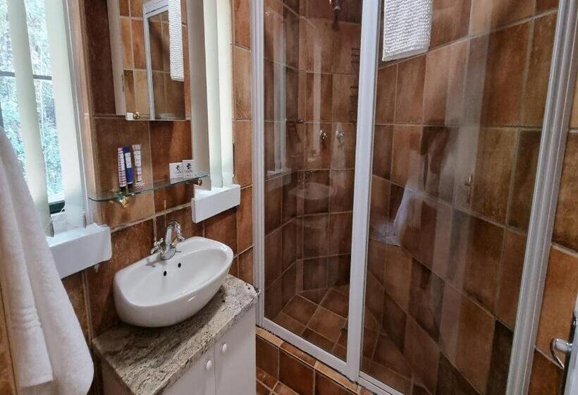 디럭스 룸, Cussonia Country Home