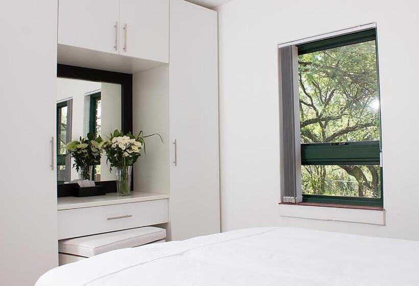 スタンダードルーム, Cussonia Country Home