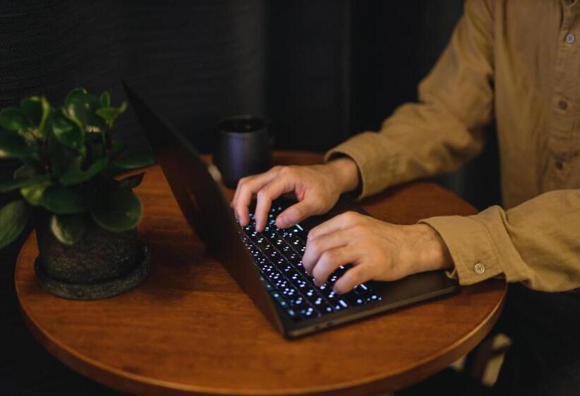 스탠다드 룸, Three