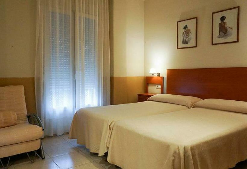 Номер Стандарт, Hostal Forum